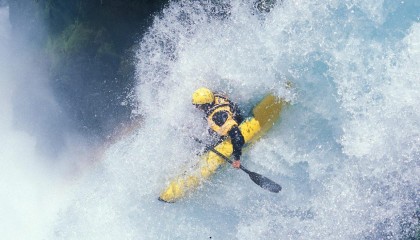 龙赛罗盛赞，欧战之夜见证皇马精神回归，全队焕然一新的斗志点燃伯纳乌