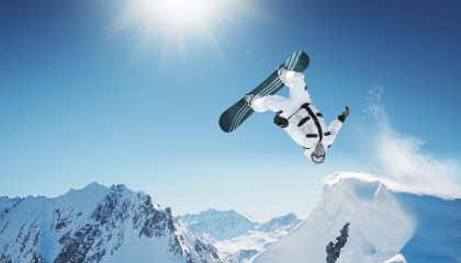 五棵松穹顶永驻51号荣光 北京队退役吉喆战袍致敬从未离开的传奇